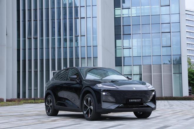 拒绝为情怀买单！全新深蓝S07用 “满配诚意”硬刚尚界H5